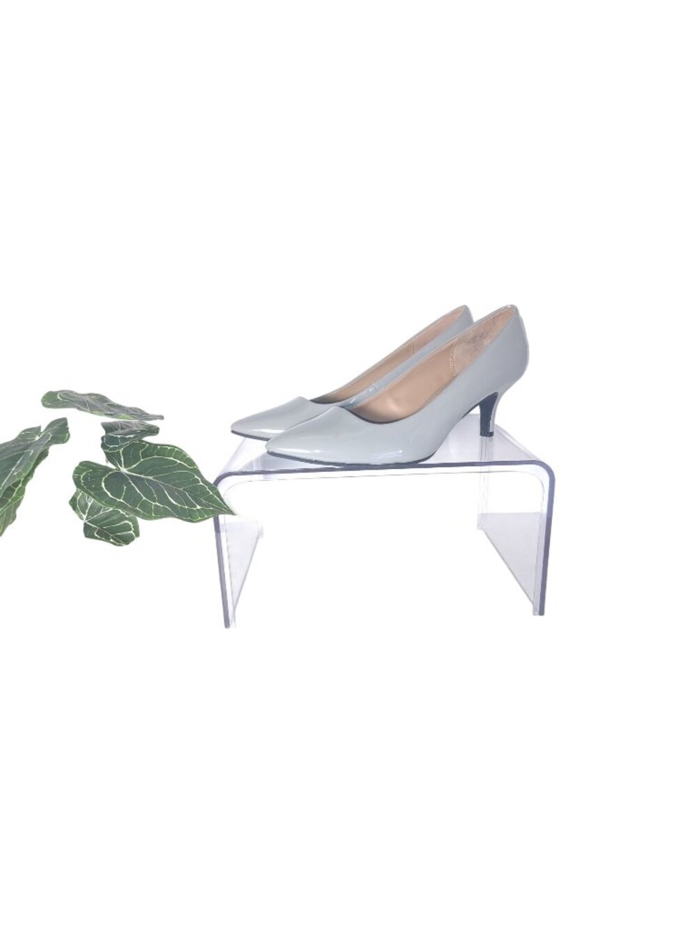 Metaphor Light Gray Women Size 6.5 Heels
